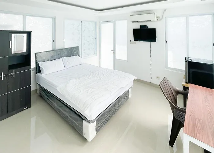 فندق Reddoorz Near Politeknik Pariwisata Bali نوسا دوا